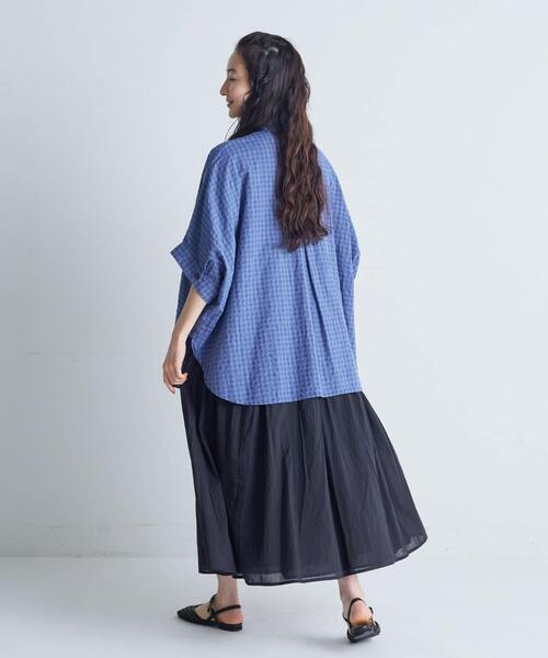 conges payes ADIEU TRISTESSE（コンジェ ペイエ アデュートリステス）の「【FAVE】ギンガムポンチョブラウス（シャツ/ブラウス・レディース・ブラウン/オフホワイト/ブルー・38）」の22枚目の写真