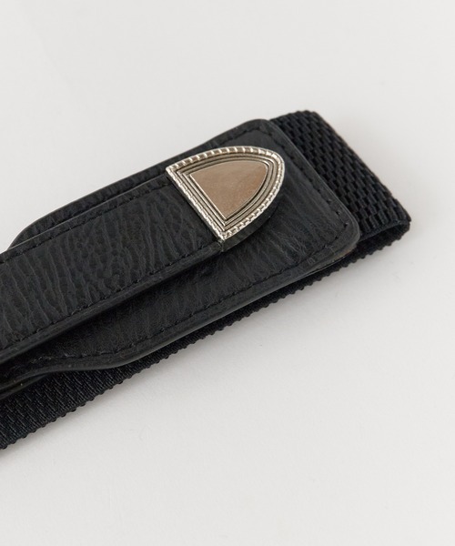 ROOPTOKYO（ループトウキョウ）の「Double buckle faux leather belt / ダブルバックル フェイクレザーベルト（ベルト・メンズ・ブラウン/キャメル/ブラック・FREE）」の8枚目の写真