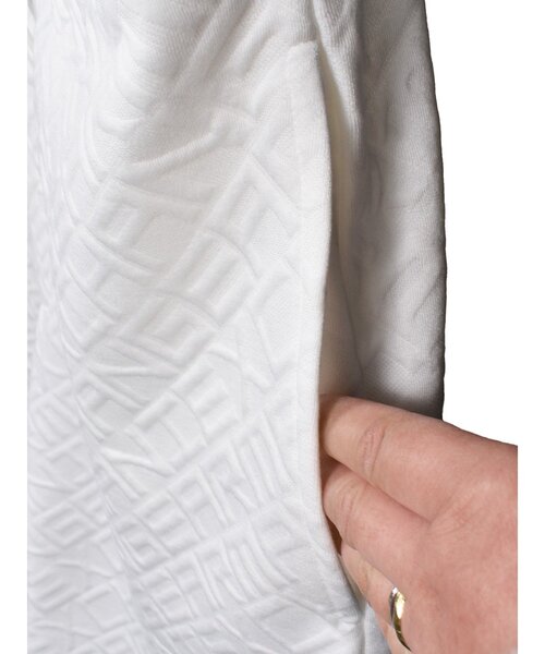 ARMANI EXCHANGE（アルマーニエクスチェンジ）の「【ARMANI EXCHANGE】AX オールオーバージャカードロゴ ハーフパンツ ジャガードショーツ（その他パンツ・メンズ・ブラック/ホワイト・2/3/1）」の16枚目の写真