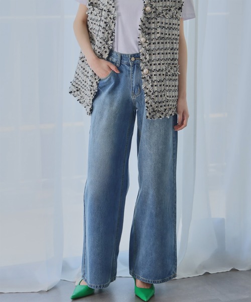 Ampirula(アンピルーラ)の「ウォッシュワイドデニムパンツ(デニムパンツ・レディース・ブルー・L/M/S/XS/2L)」の3枚目の写真
