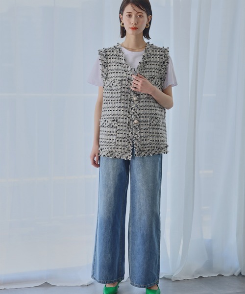Ampirula(アンピルーラ)の「ウォッシュワイドデニムパンツ(デニムパンツ・レディース・ブルー・L/M/S/XS/2L)」の2枚目の写真