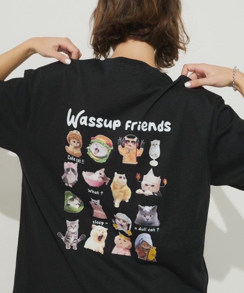 Unitage(ユニテージ)の「ネコフレンズTEE(Tシャツ/カットソー・レディース・ブラック/ホワイト・FREE)」の1枚目の写真