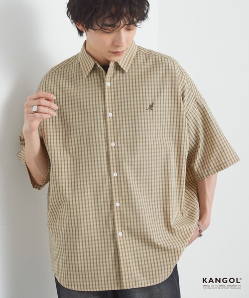 MONO-MART(モノマート)の「KANGOL/カンゴール 別注ロゴ ワンポイント刺繍 レギュラーカラー半袖シャツ(シャツ/ブラウス・メンズ・ホワイト/ネイビー系/ネイビー/ブルー/ライトグレー系/ブルー系/ブラック系/ベージュ系/ネイビー系2/グレー系・L/S/M)」の6枚目の写真