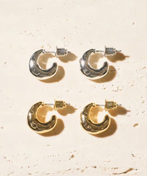 Soierie（ソワリー）の「【Soierie/ソワリー】Drop slim pierce/ドロップスリムピアス（ピアス（両耳用）・レディース・シルバー/ゴールド・FREE）」の7枚目の写真