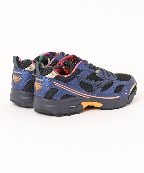 MIZUNO(ミズノ )の「【MIZUNO】MXR(スニーカー・レディース・ブラック・25cm/24.5cm/24cm/23.5cm/23cm)」の2枚目の写真