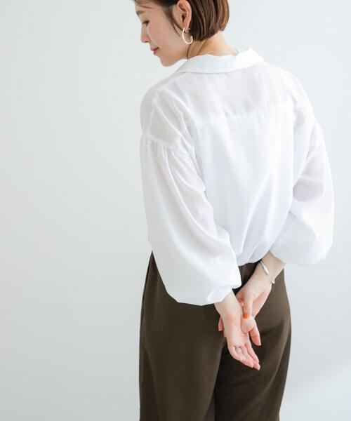 F by ROSSO（エフバイロッソ）の「F by ROSSO　UVCUT撥水ボリュームスリーブシャツ（シャツ/ブラウス・レディース・ベージュ/ホワイト・FREE）」の7枚目の写真