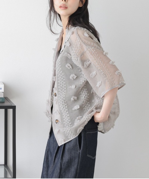 La-gemme（ラジェム）の「シアージャガード シャツジャケット（シャツ/ブラウス・レディース・ブラック/ベージュ/グレー・フリー）」の14枚目の写真