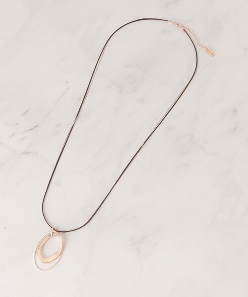 SHOO・LA・RUE（シューラルー）の「オーバル2連コードネックレス（ネックレス・レディース・ピンクゴールド/ゴールド/シルバー・00）」の6枚目の写真