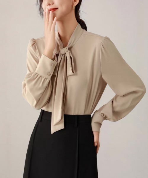 Beststore（ベストストア）の「ボウタイリボン長袖ブラウス トップス シャツ（Tシャツ/カットソー・レディース・ホワイト/ネイビー/ベージュ/ブルー・M/L）」の19枚目の写真