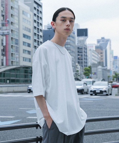 MDR（エムディアール）の「『フラワー刺繍オーバーサイズTシャツ』（Tシャツ/カットソー・メンズ・オフホワイト/ブラック・L/M）」の5枚目の写真