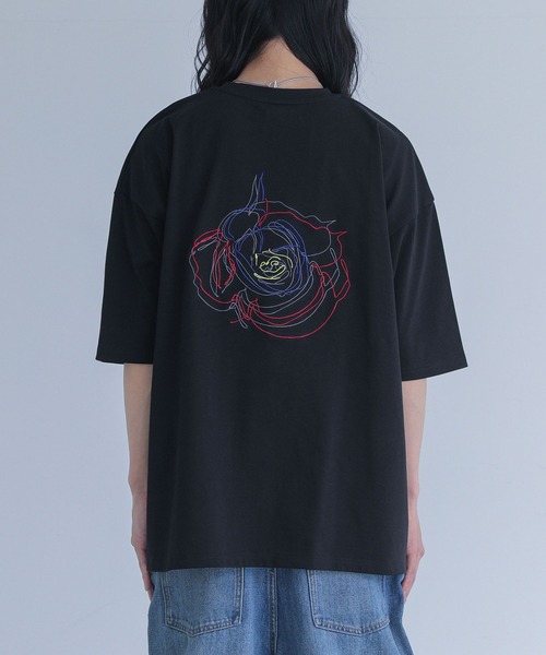 【美品】coach フラワー刺繍 半袖Tシャツ 美品 coach フラワー刺繍 半袖Tシャツ - メルカリ