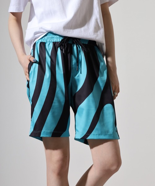 美品　2022年春夏の新作 チューリップ柄　ショートパンツ org.jpg