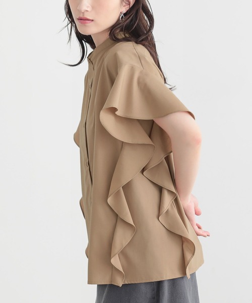 n'OrLABEL（ノアールレーベル）の「『サイドフレアブラウス』（シャツ/ブラウス・レディース・ネイビー/ベージュ/オフホワイト/ブラック・2/1）」の3枚目の写真