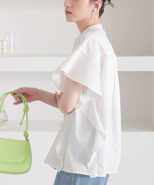 n'OrLABEL（ノアールレーベル）の「『サイドフレアブラウス』（シャツ/ブラウス・レディース・ネイビー/ベージュ/オフホワイト/ブラック・2/1）」の6枚目の写真