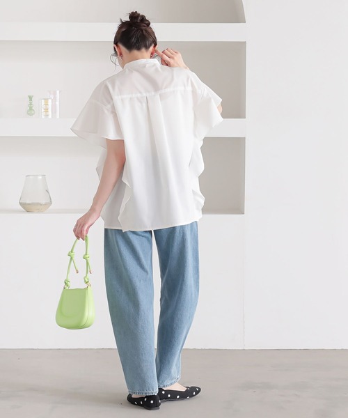 n'OrLABEL（ノアールレーベル）の「『サイドフレアブラウス』（シャツ/ブラウス・レディース・ネイビー/ベージュ/オフホワイト/ブラック・2/1）」の11枚目の写真