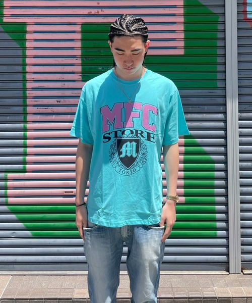 MFC STORE(エムエフシーストア)の「MFC STORE COLLEGE LOGO S/S TEE(Tシャツ/カットソー・メンズ・ターコイズブルー系/ブラック/ホワイト・S/M/L/XL/XS/XXL)」の19枚目の写真