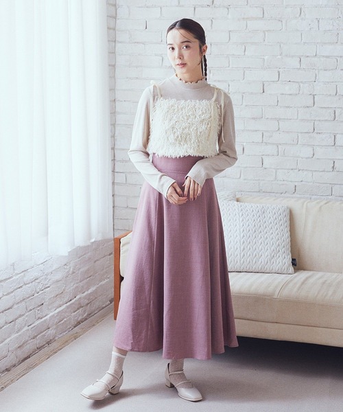 earth music&ecology（アースミュージックアンドエコロジー）の「【WEB限定】ベロアリボンフェザービスチェ（ベスト・レディース・ベージュ/アイボリー/チャコールグレー/ブルー・FREE）」の12枚目の写真