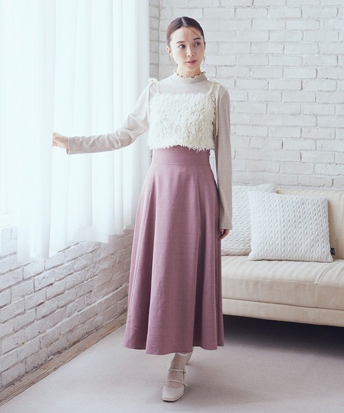 earth music&ecology（アースミュージックアンドエコロジー）の「【WEB限定】ベロアリボンフェザービスチェ（ベスト・レディース・ベージュ/アイボリー/チャコールグレー/ブルー・FREE）」の13枚目の写真