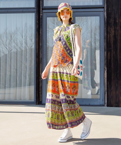 チャイハネ（チャイハネ）の「【チャイハネ】エスニックプリント ナリアワイドパンツ（その他パンツ・レディース・カーキ/ベージュ/ピンク・FREE）」の9枚目の写真