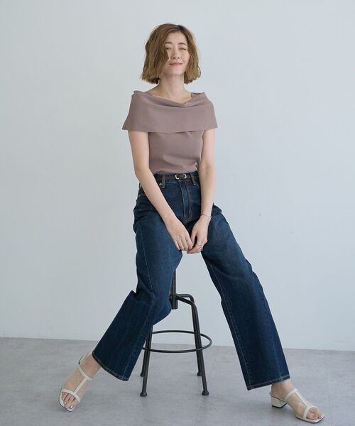 YECCA VECCA（イェッカヴェッカ）の「オフショルニット（ニット/セーター・レディース・ベージュ/ブラック/ブルー・FREE）」の9枚目の写真