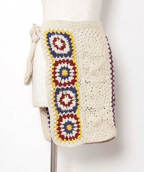 チャイハネ(チャイハネ)の「【チャイハネ】クロシェパレオ(ストール/ショール・レディース・ブラック/ホワイト・FREE)」の12枚目の写真