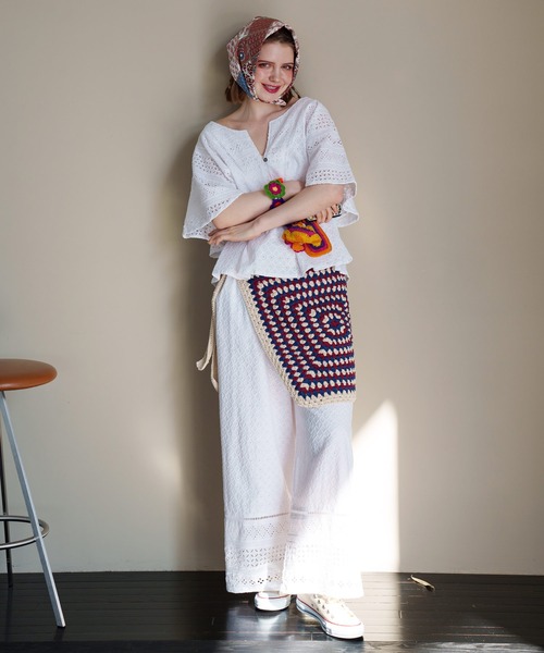 チャイハネ(チャイハネ)の「【チャイハネ】クロシェパレオ(ストール/ショール・レディース・ブラック/ホワイト・FREE)」の9枚目の写真