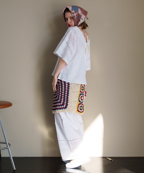 チャイハネ(チャイハネ)の「【チャイハネ】クロシェパレオ(ストール/ショール・レディース・ブラック/ホワイト・FREE)」の11枚目の写真