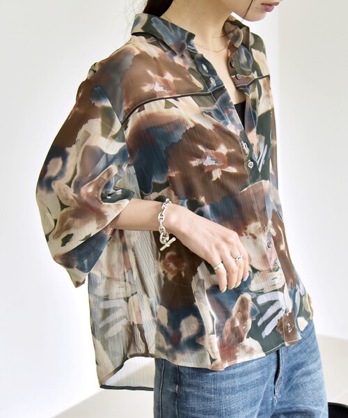 セール】quaranciel:〈洗濯機可能〉シアー フラワー プリント シャツ