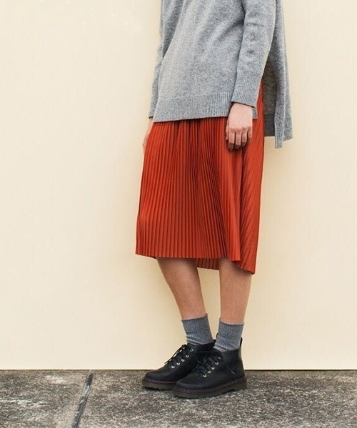 Kastane(カスタネ)の「プリーツSK(EC)(スカート・レディース・ライトグレー/ブラック/オレンジ/レッド・FREE)」の4枚目の写真