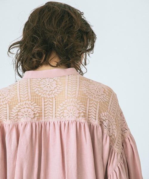 ROSE BUD(ローズバッド)の「(GENE HEAVENS)LACE YORK RUFFLE SHIRT(シャツ/ブラウス・レディース・ピンク/ブラック/ホワイト・ONE SIZE)」の13枚目の写真