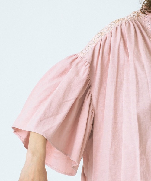 ROSE BUD(ローズバッド)の「(GENE HEAVENS)LACE YORK RUFFLE SHIRT(シャツ/ブラウス・レディース・ピンク/ブラック/ホワイト・ONE SIZE)」の8枚目の写真