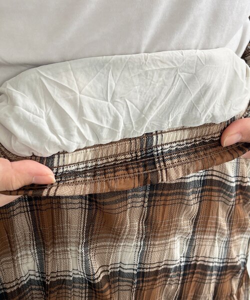 DouDou（ドゥドゥ）の「チェックワッシャースカート（スカート・レディース・ブラウン/ブラック・FREE）」の4枚目の写真