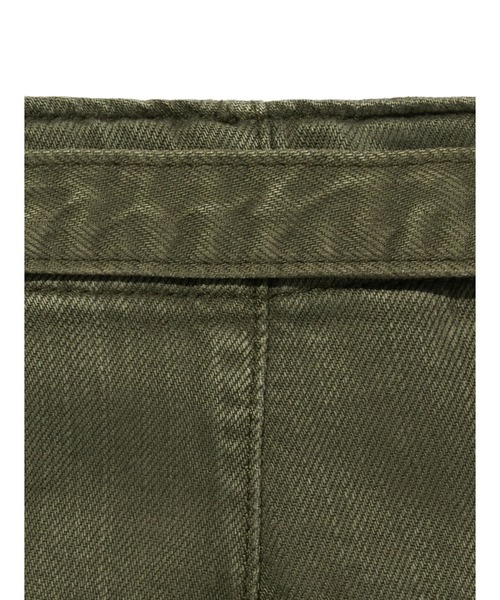 Levi's（リーバイス）の「Levi's/リーバイス BAGGY DAD カーゴパンツ（カーゴパンツ・レディース・グリーン/ベージュ/ブラック・24inch/28inch/26inch/25inch/23inch/27inch）」の5枚目の写真