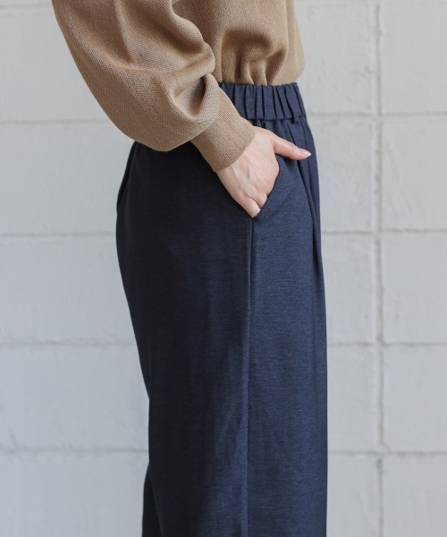 Bou Jeloud(ブージュルード)の「タックデニム調パンツ(その他パンツ・レディース・チャコールグレー/インディゴブルー・FREE)」の18枚目の写真