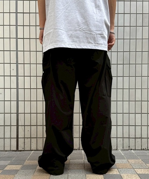 EXAMPLE（エグザンプル）の「EXAMPLE AIR CARGO SIDE BUTTONS PANTS（カーゴパンツ・メンズ・ブラック・XXL/XL/L/M）」の20枚目の写真