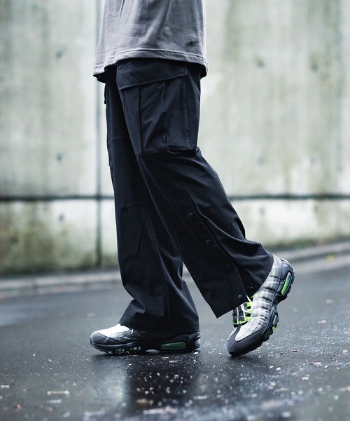 EXAMPLE（エグザンプル）の「EXAMPLE AIR CARGO SIDE BUTTONS PANTS（カーゴパンツ・メンズ・ブラック・XXL/XL/L/M）」の21枚目の写真