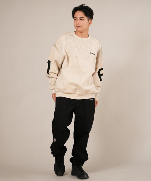 RVCA(ルーカ)の「RVCA/ルーカ FADE BACK SIDE ARCH RVCA スウェット BF042-001(スウェット・メンズ・ブラック×ホワイト/ブラウン系カモフラージュ/オートミール/ブラック系その他・S/M/L)」の19枚目の写真