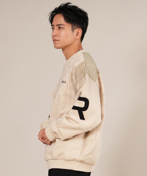 RVCA(ルーカ)の「RVCA/ルーカ FADE BACK SIDE ARCH RVCA スウェット BF042-001(スウェット・メンズ・ブラック×ホワイト/ブラウン系カモフラージュ/オートミール/ブラック系その他・S/M/L)」の17枚目の写真