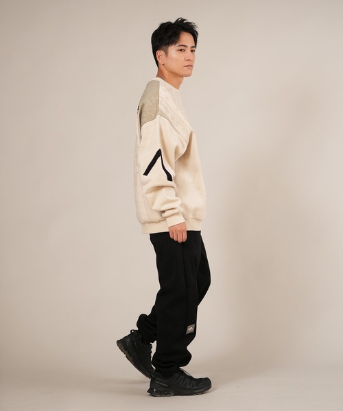 RVCA(ルーカ)の「RVCA/ルーカ FADE BACK SIDE ARCH RVCA スウェット BF042-001(スウェット・メンズ・ブラック×ホワイト/ブラウン系カモフラージュ/オートミール/ブラック系その他・S/M/L)」の21枚目の写真