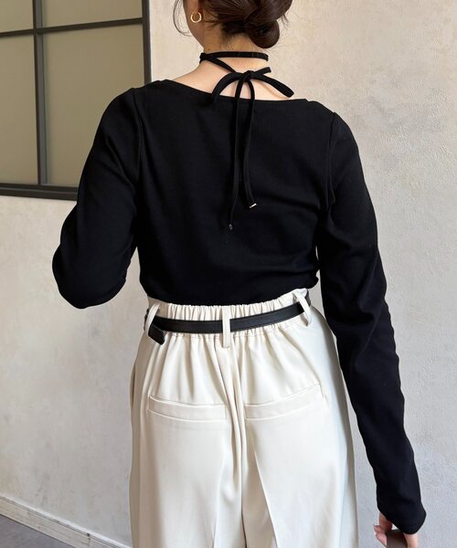 Thevon（ゼボン）の「チョーカー付きVネックリブプルオーバー（Tシャツ/カットソー・レディース・ブラウン/オフホワイト/ブラック・FREE）」の21枚目の写真