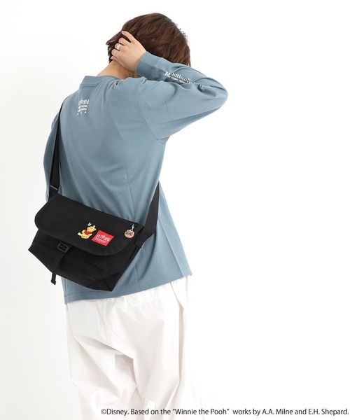 Manhattan Portage（マンハッタンポーテージ）の「Manhattan Portage/マンハッタンポーテージ ショルダーバック "くまのぷーさん" NYLON MESSENGER BAG JR SLIM POOH MP1605JRSFZPPH（ショルダーバッグ・メンズ・ブラック×レッド・FREE）」の17枚目の写真