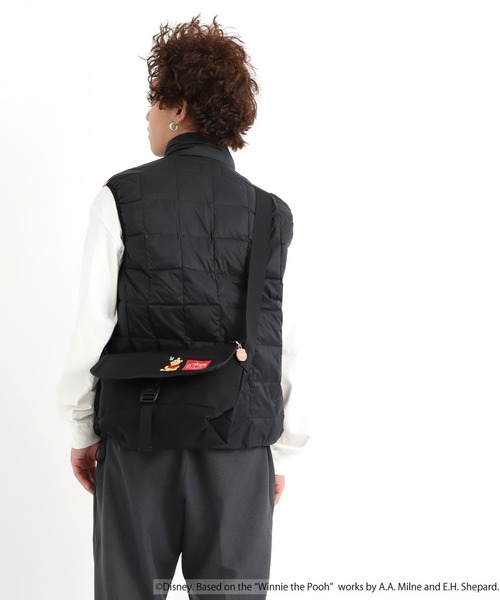 Manhattan Portage（マンハッタンポーテージ）の「Manhattan Portage/マンハッタンポーテージ ショルダーバック "くまのぷーさん" NYLON MESSENGER BAG JR SLIM POOH MP1605JRSFZPPH（ショルダーバッグ・メンズ・ブラック×レッド・FREE）」の19枚目の写真