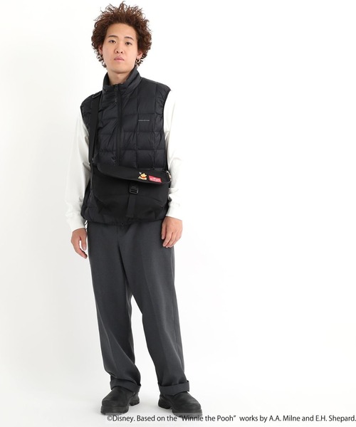 Manhattan Portage（マンハッタンポーテージ）の「Manhattan Portage/マンハッタンポーテージ ショルダーバック "くまのぷーさん" NYLON MESSENGER BAG JR SLIM POOH MP1605JRSFZPPH（ショルダーバッグ・メンズ・ブラック×レッド・FREE）」の20枚目の写真