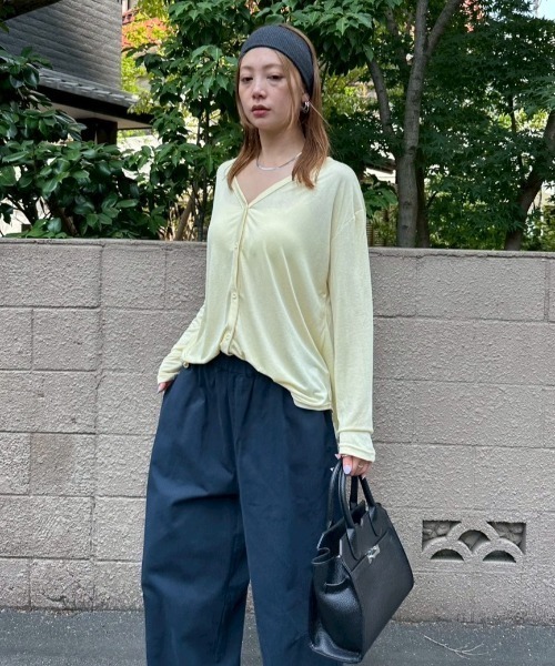 HANNE(アン)の「Vネックシアーカーディガン(カーディガン/ボレロ・レディース・イエロー/ホワイト/チャコールグレー・FREE)」の6枚目の写真