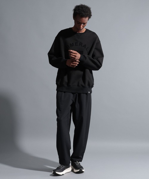 NUMERALS（ヌメラルズ）の「[NUMERALS]ヘビー裏毛ロゴスウェット（スウェット・メンズ・ブラック/カーキ/オフホワイト・MEDIUM/LARGE）」の8枚目の写真