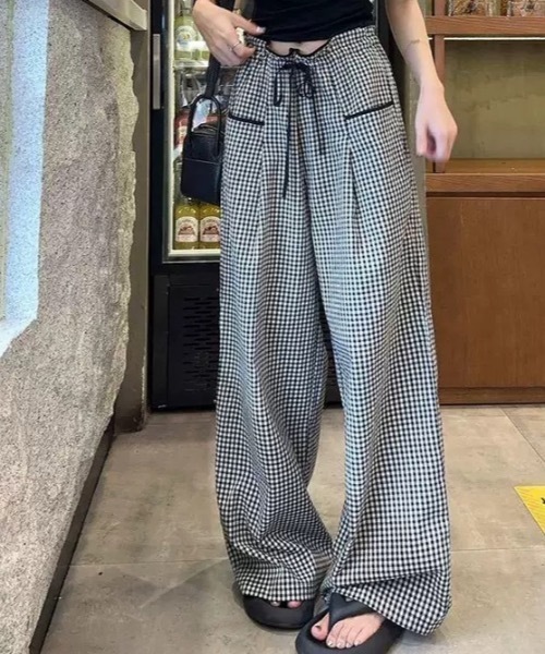 FUNdaysion(ファンデイション)の「チェック柄スラックス(スラックス・レディース・ブラック・M)」の7枚目の写真