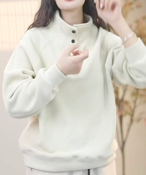 cammie(キャミー)の「スタンドカラーボタンデザインプルオーバー(ニット/セーター・レディース・ブラック/ブラウン/オフホワイト・L/M)」の13枚目の写真