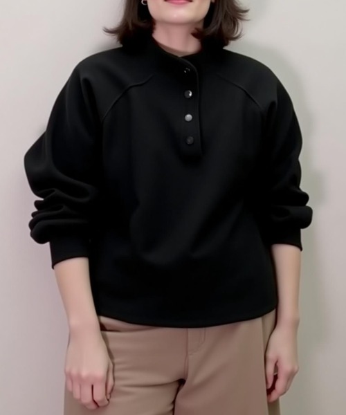cammie(キャミー)の「スタンドカラーボタンデザインプルオーバー(ニット/セーター・レディース・ブラック/ブラウン/オフホワイト・L/M)」の15枚目の写真