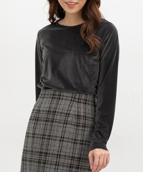 Honeys（ハニーズ）の「ベロアトップス（Tシャツ/カットソー・レディース・ブルー/グレイッシュベージュ/スモークピンク/スミクロ/モカ・L/LL/M/S）」の7枚目の写真