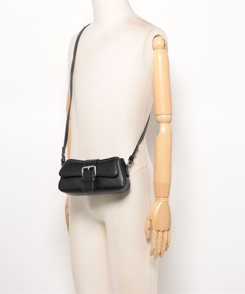 VIBGYOR（ヴィブジョー）の「レディース フェイクレザー ショルダーバッグ(BDS)（ショルダーバッグ・レディース・ブラック・FREE）」の10枚目の写真